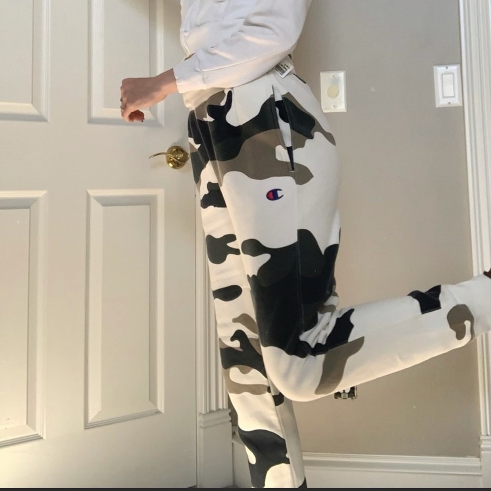 Champion women’s sweatpants